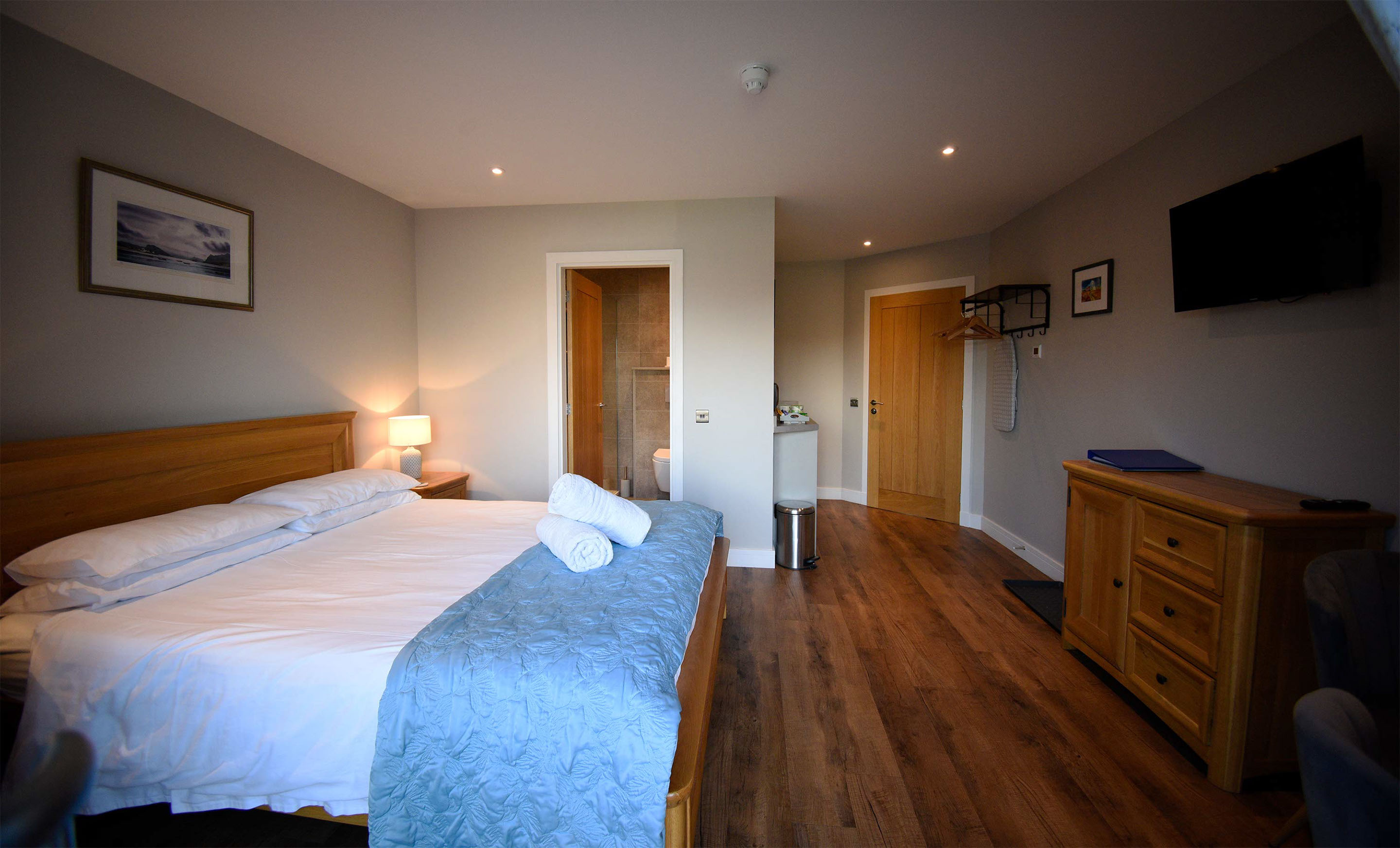 Scorr House is furnished to a high standard of self catering accomodation near Portree on the Isle of Skye