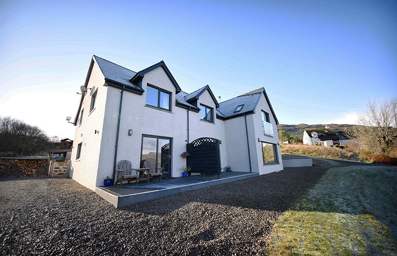 Scorr House self catering accommodation apartments near Portree on the Isle of Skye