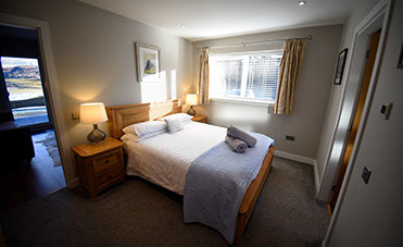Scorr House self catering accommodation with king sized beds